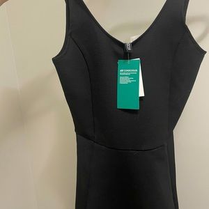 NWT H&M Mini skater little black dress
